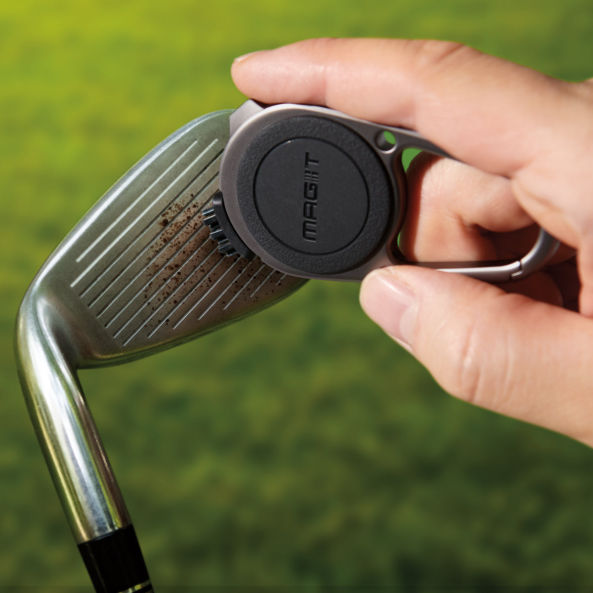 MAG-iT Magnetic Golf Towel w/ Groove Cleaner – Legato Golf